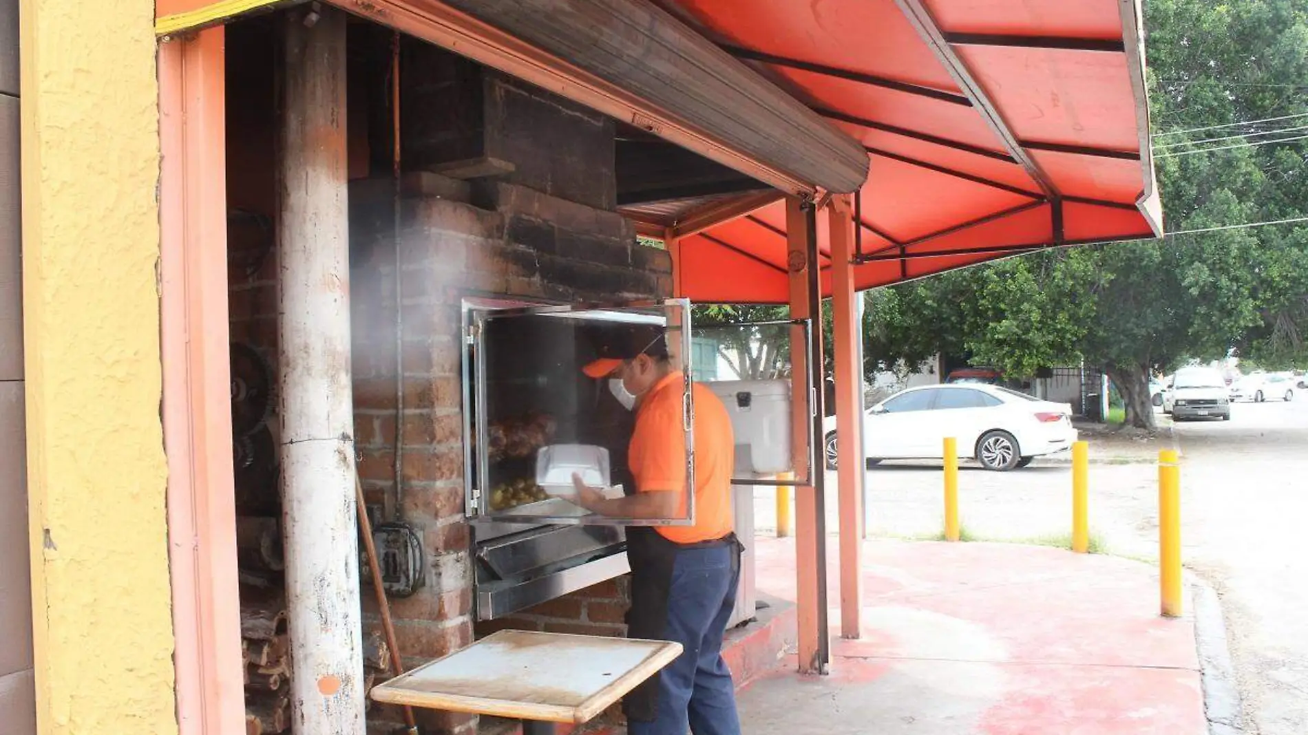 Medidas precaución restaurantes pollo a la leña